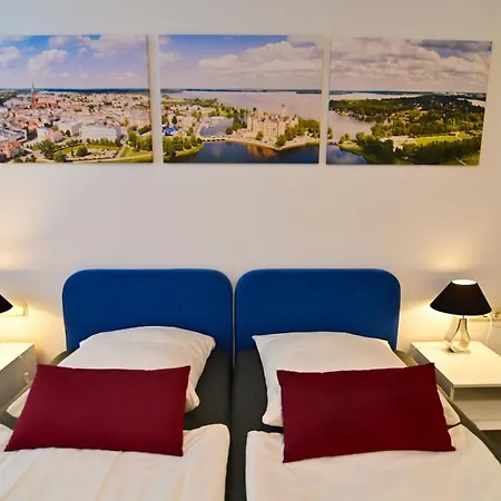 Am Schloss 106 * シュヴェリーン