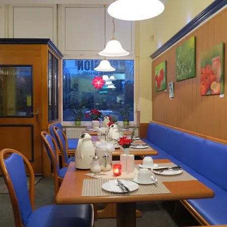 アパート Am Schloss 106 *